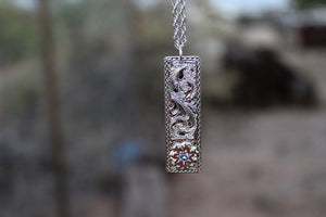 Bar Necklace with Flower stone