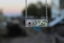Load image into Gallery viewer, Bar Necklace with Flower stone