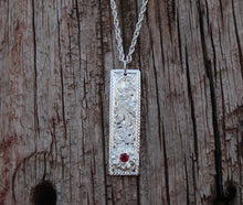 Load image into Gallery viewer, Bar Necklace with Flower stone